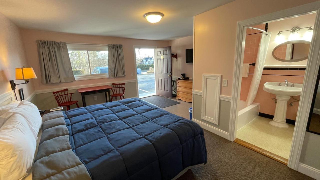 Bucksport Inn Екстериор снимка