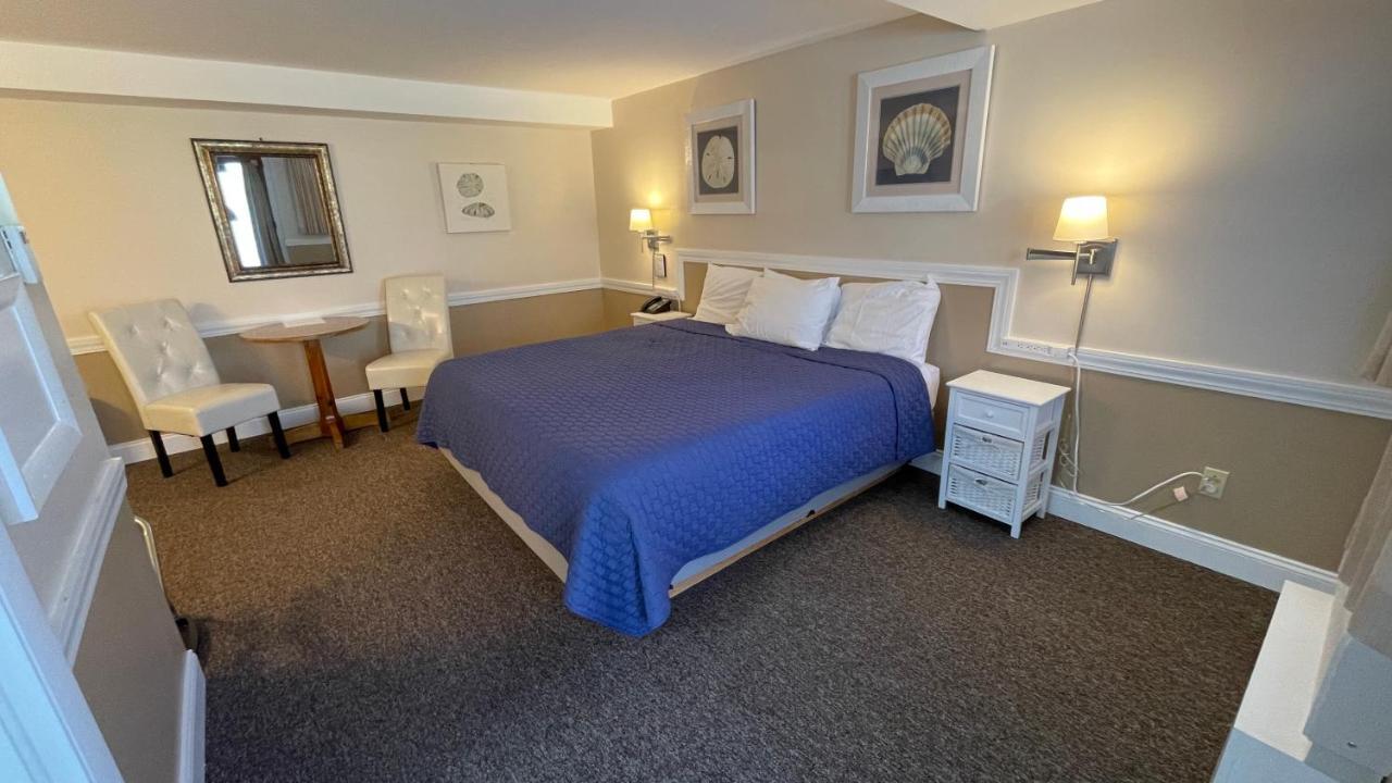 Bucksport Inn Екстериор снимка