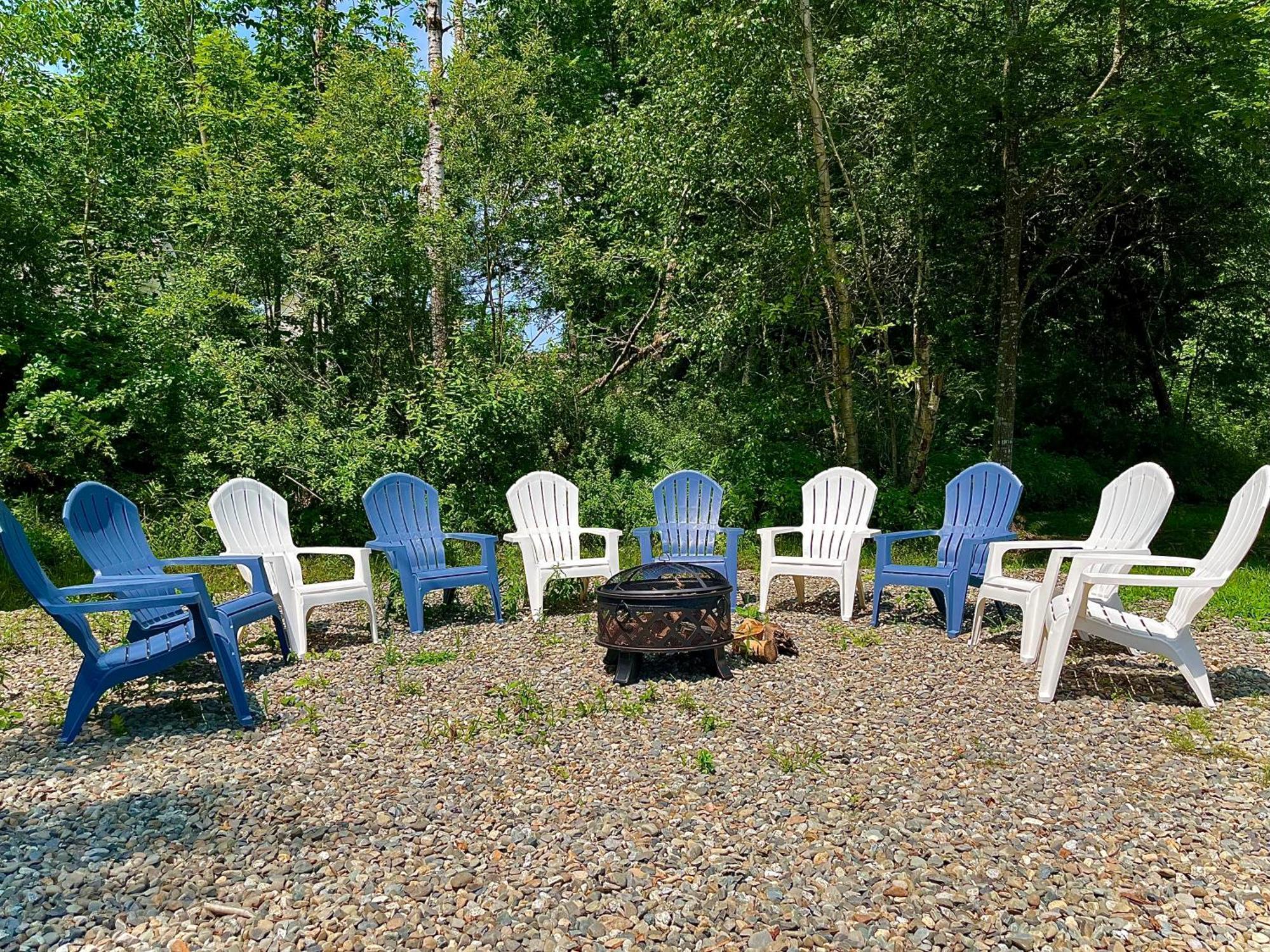 Bucksport Inn Екстериор снимка