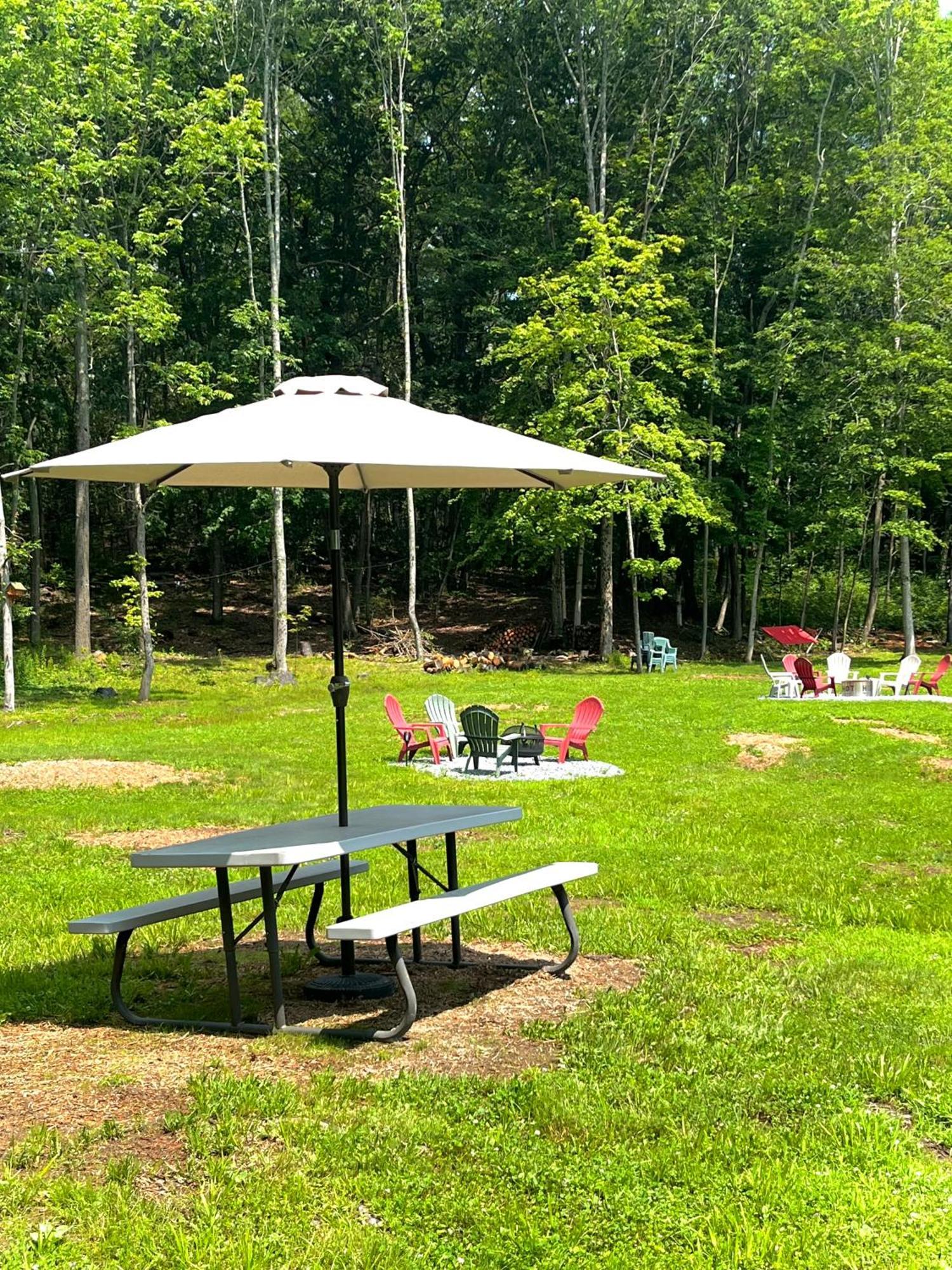 Bucksport Inn Екстериор снимка