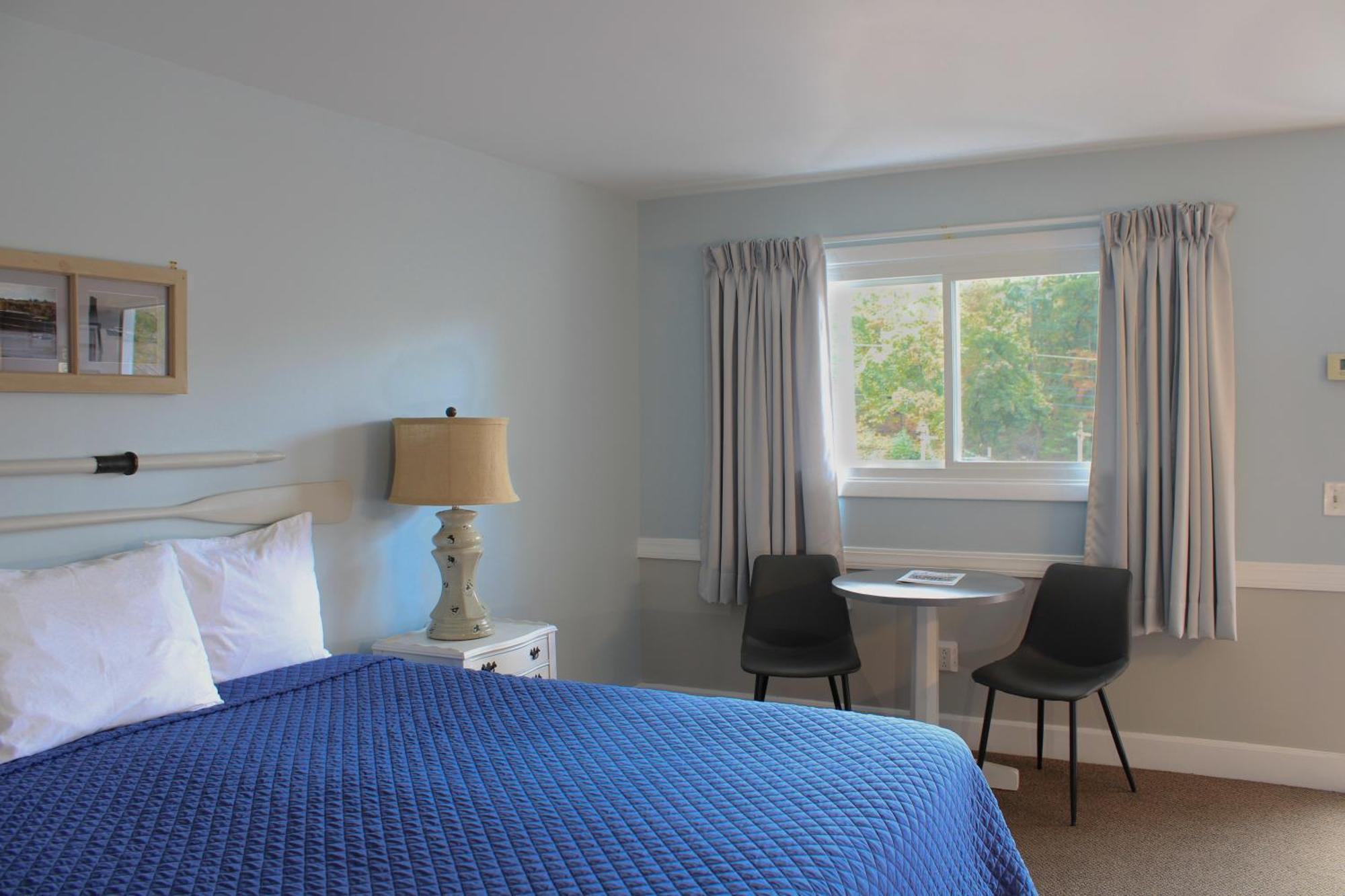 Bucksport Inn Екстериор снимка